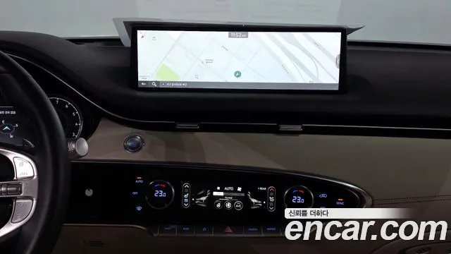 Genesis GV70 2.5T Бензин 2WD — Фото автомобиля 13