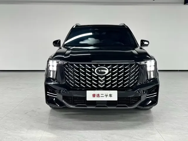 GAC Trumpchi GS8 — Фото автомобиля 2