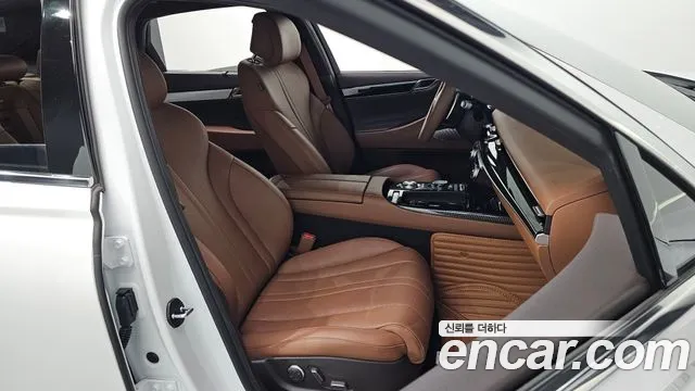 Genesis G80 Бензин 2.5 турбо AWD — Фото автомобиля 25
