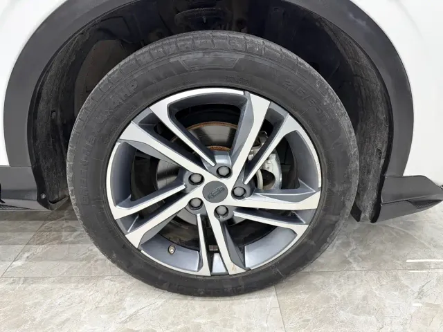 Geely Binyue — Фото автомобиля 20