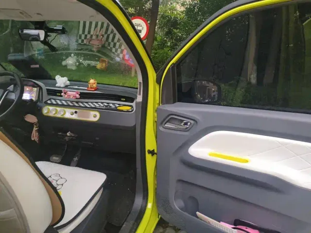 Wuling Hongguang Mini EV — Фото автомобиля 19