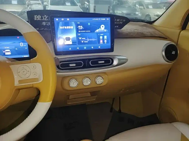 Wuling Hongguang Mini EV — Фото автомобиля 12