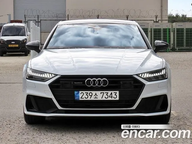 Фотография автомобиля — Audi A7 4K