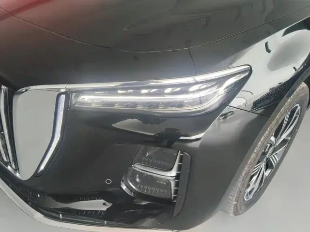 Hongqi H5 PHEV — Фото автомобиля 5