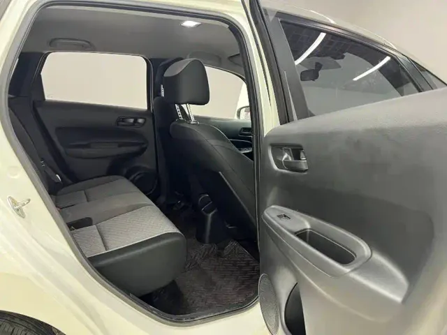 Honda Fit — Фото автомобиля 11