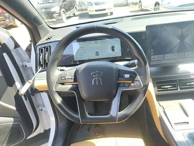 BYD Song L DM-i — Фото автомобиля 10