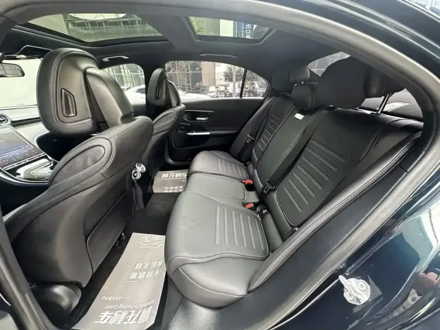 Mercedes-Benz C-Class — Фото автомобиля 8
