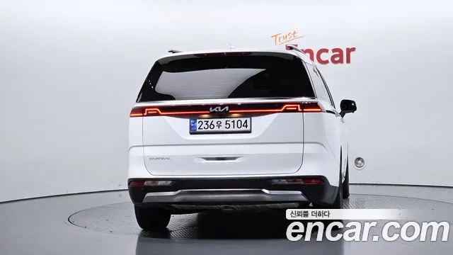 Kia Carnival 4th Gen — Фото автомобиля 4