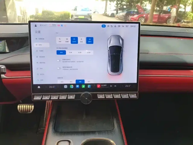 Xiaomi SU7 — Фото автомобиля 12