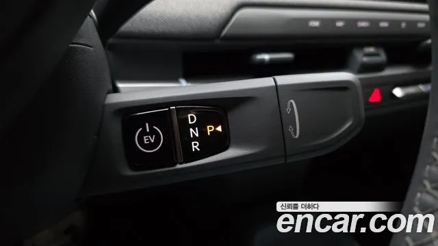 Kia EV3 — Фото автомобиля 8