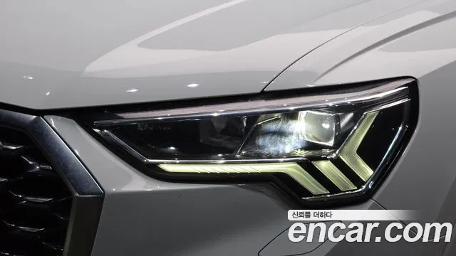 Audi Q3 35 TDI quattro Premium Sportback — Фото автомобиля 17