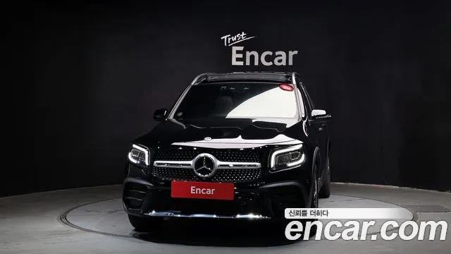 Mercedes-Benz GLB-Class — Фото автомобиля 3