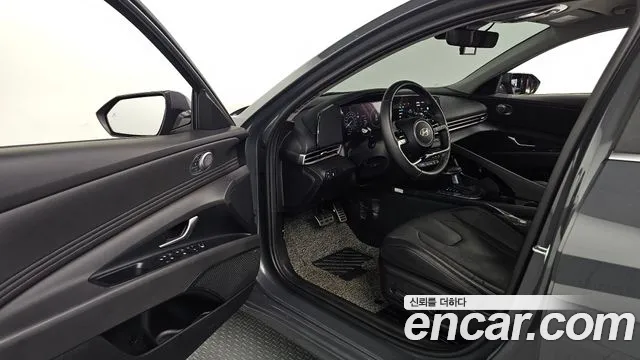 Hyundai Avante CN7 — Фото автомобиля 15