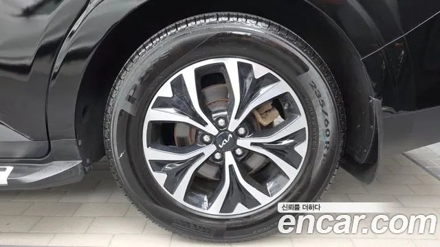 Kia Canival Carnival 4 поколение Бензин 9 мест Prestige — Фото автомобиля 18