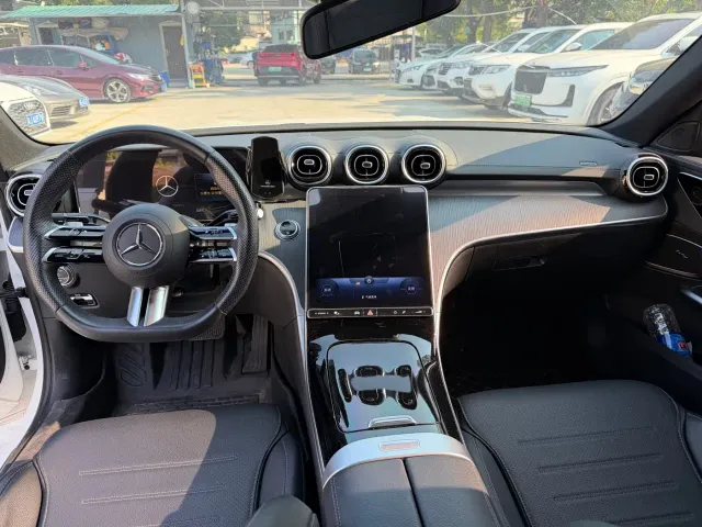 Mercedes-Benz C-Class — Фото автомобиля 9