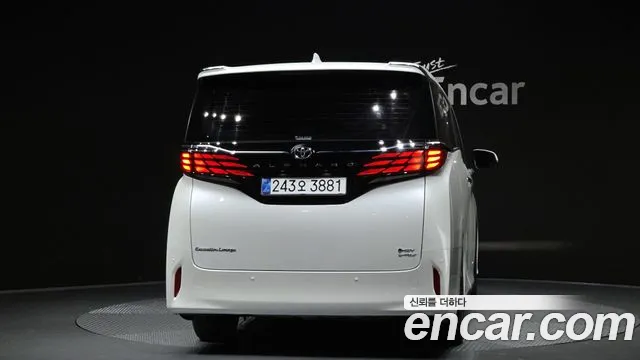 Toyota Alphard Generation 4 — Фото автомобиля 3