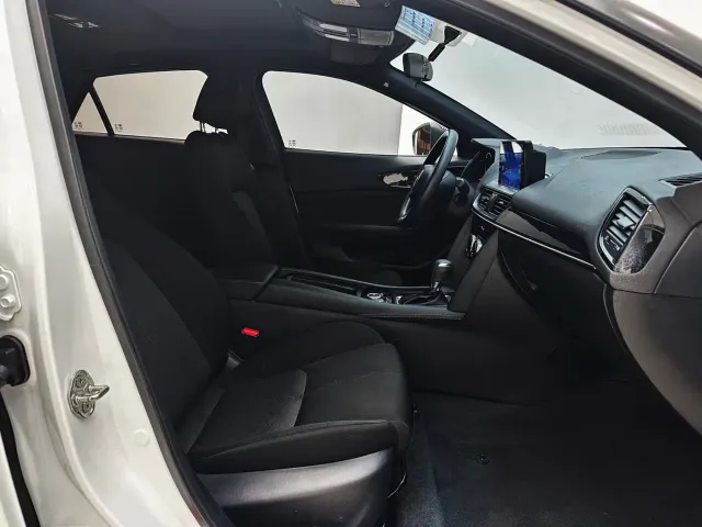 Mazda CX-4 — Фото автомобиля 15