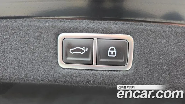 Hyundai Grandeur GN7 — Фото автомобиля 20