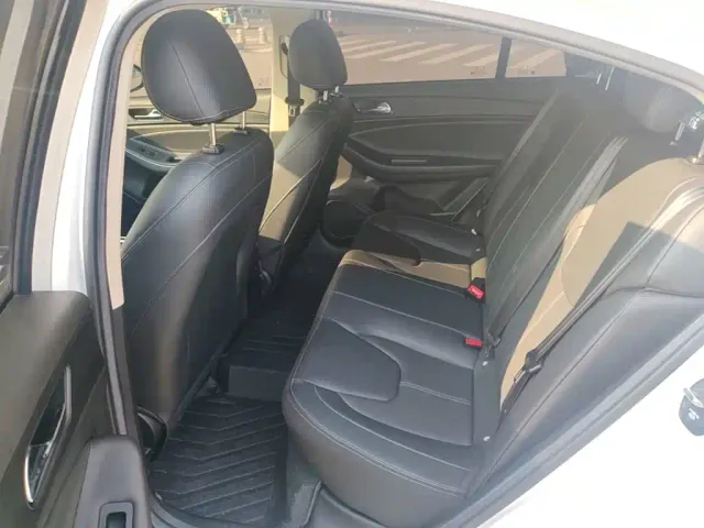 Chery Arrizo 5 — Фото автомобиля 16
