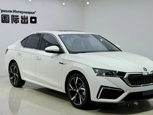 Skoda Octavia — Фото автомобиля 3