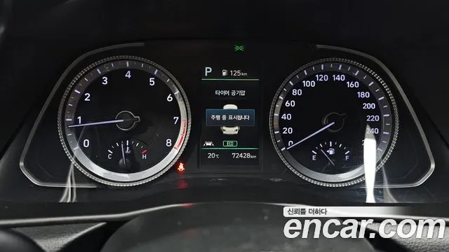 Hyundai Sonata — Фото автомобиля 11
