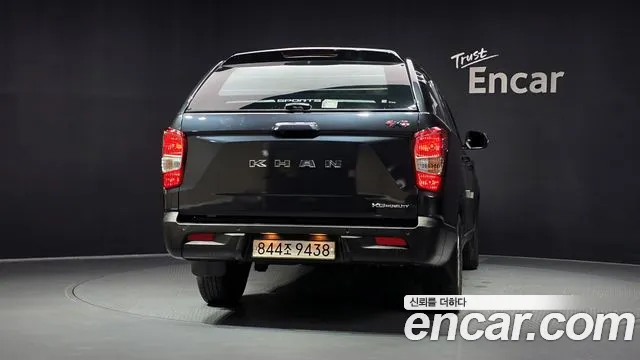KG_Mobility_Ssangyong Rexton Новый Rexton Sport Khan Дизель 2.2 4WD — Фото автомобиля 3