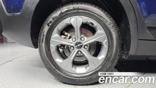 Kia Seltos New — Фото автомобиля 5