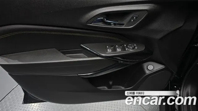 ChevroletGMDaewoo Trax Trax Кроссовер — Фото автомобиля 23