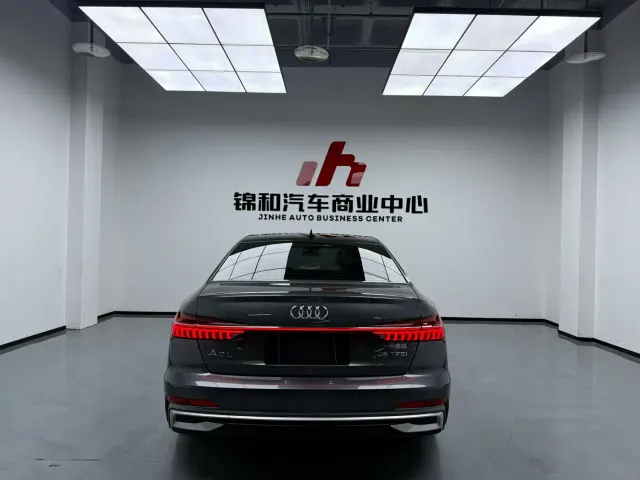 Audi A6L — Фото автомобиля 9