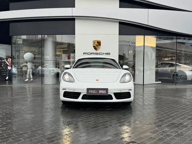 Porsche 718 — Фото автомобиля 2