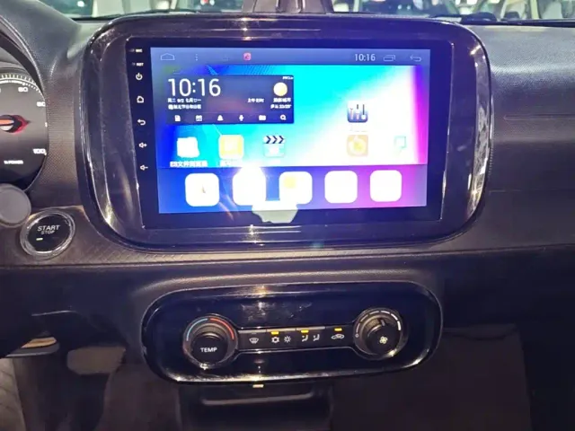 Roewe Clever — Фото автомобиля 12