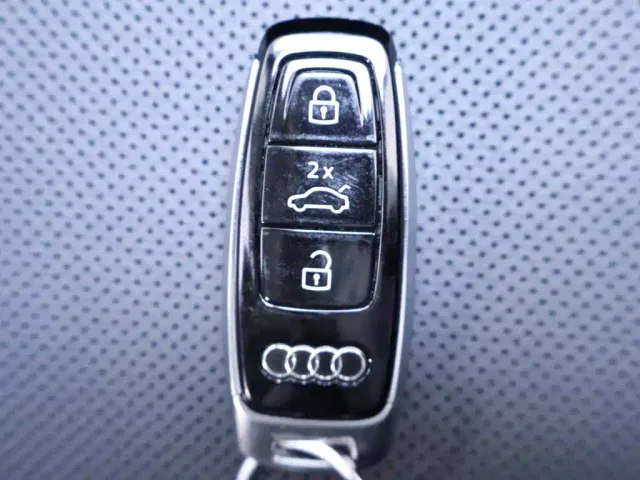 Audi Q7 — Фото автомобиля 26