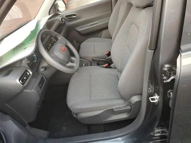 Wuling Hongguang — Фото автомобиля 14