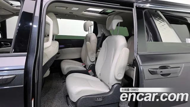 Kia Canival Carnival 4 поколение Дизель 9 мест Signature — Фото автомобиля 11