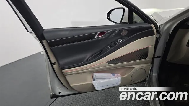 Genesis G80 RG3 — Фото автомобиля 13