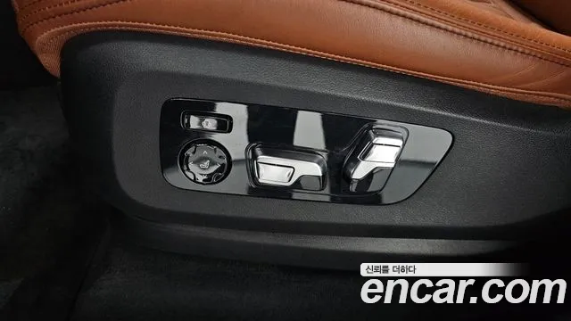 BMW X7 G07 — Фото автомобиля 30