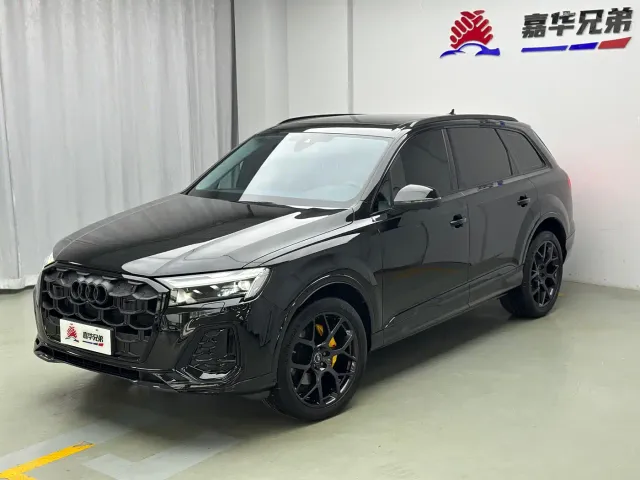 Audi Q7 — Фото автомобиля 2