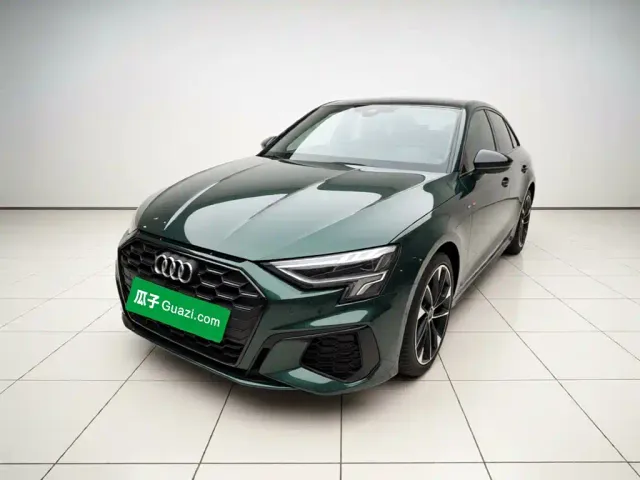 Фотография автомобиля — Audi A3