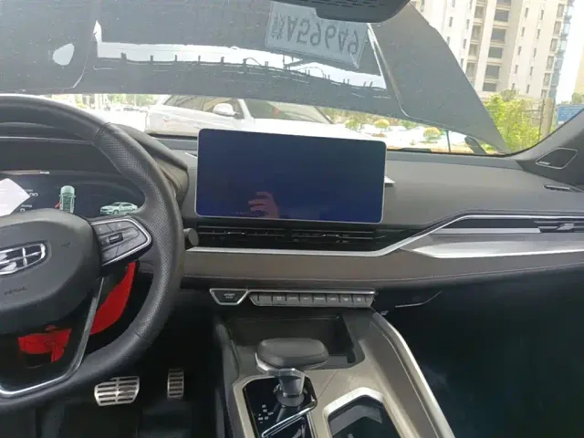 Geely Xingrui — Фото автомобиля 12