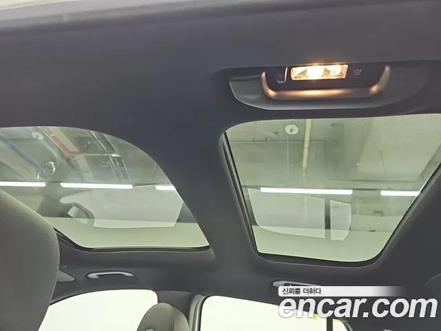 Mercedes-Benz EQA — Фото автомобиля 13