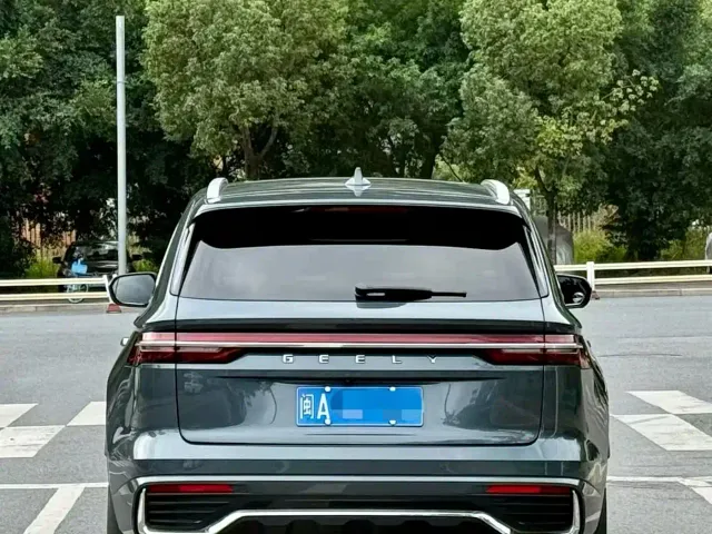 Geely Xingyue L — Фото автомобиля 9