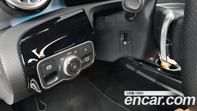 Mercedes-Benz CLA-Class — Фото автомобиля 28