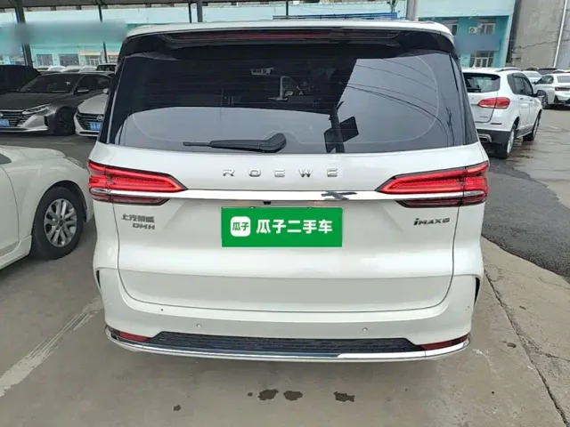 Roewe iMAX8 — Фото автомобиля 5