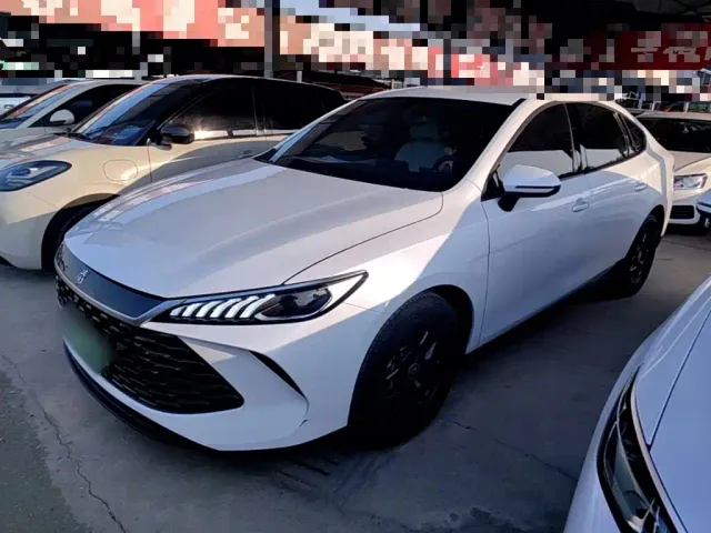 Фотография автомобиля — BYD Qin PLUS
