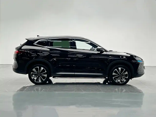 BYD Song PLUS — Фото автомобиля 7