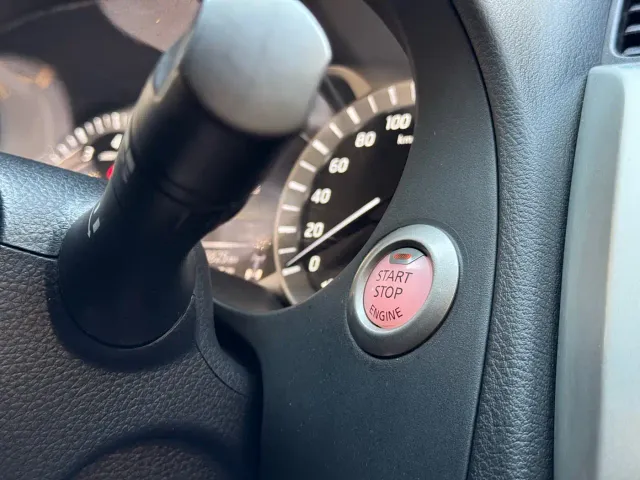 Nissan Terra — Фото автомобиля 10