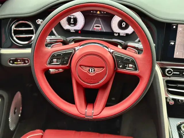 Bentley Flying Spur — Фото автомобиля 6