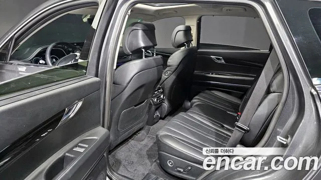 Genesis GV80 2.5T Бензин 2WD — Фото автомобиля 11