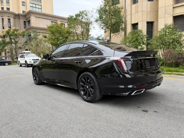 Cadillac CT5 — Фото автомобиля 6