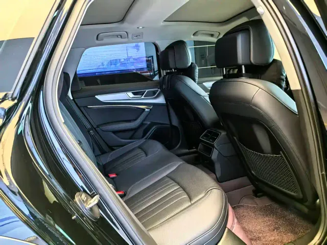 Audi A6 — Фото автомобиля 12